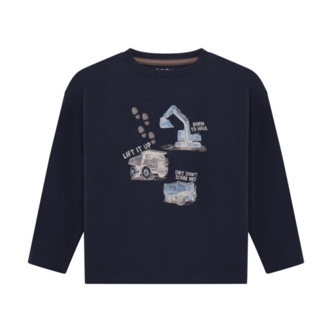 Long-sleeved T-shirt